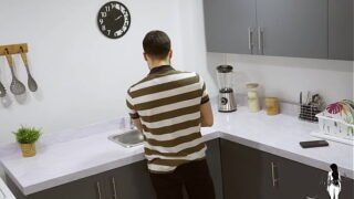 Venecas Ladronas se meten a una casa y convencen al dueño con mucho sexo para llevarse todo al final